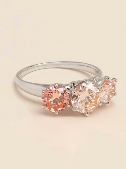 Tiara Trinity Pink Diamond ring 2CT/18K